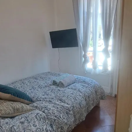 Homestay Atenea By The - Claire Homes Castelldefels